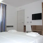 Aparthotel Villaggio Petruso 3*