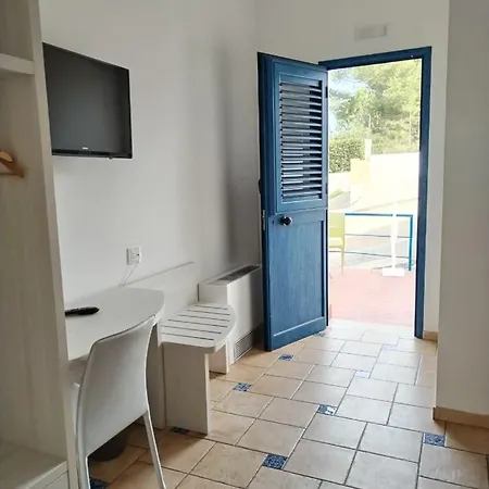 Petruso Apartahotel Balestrate